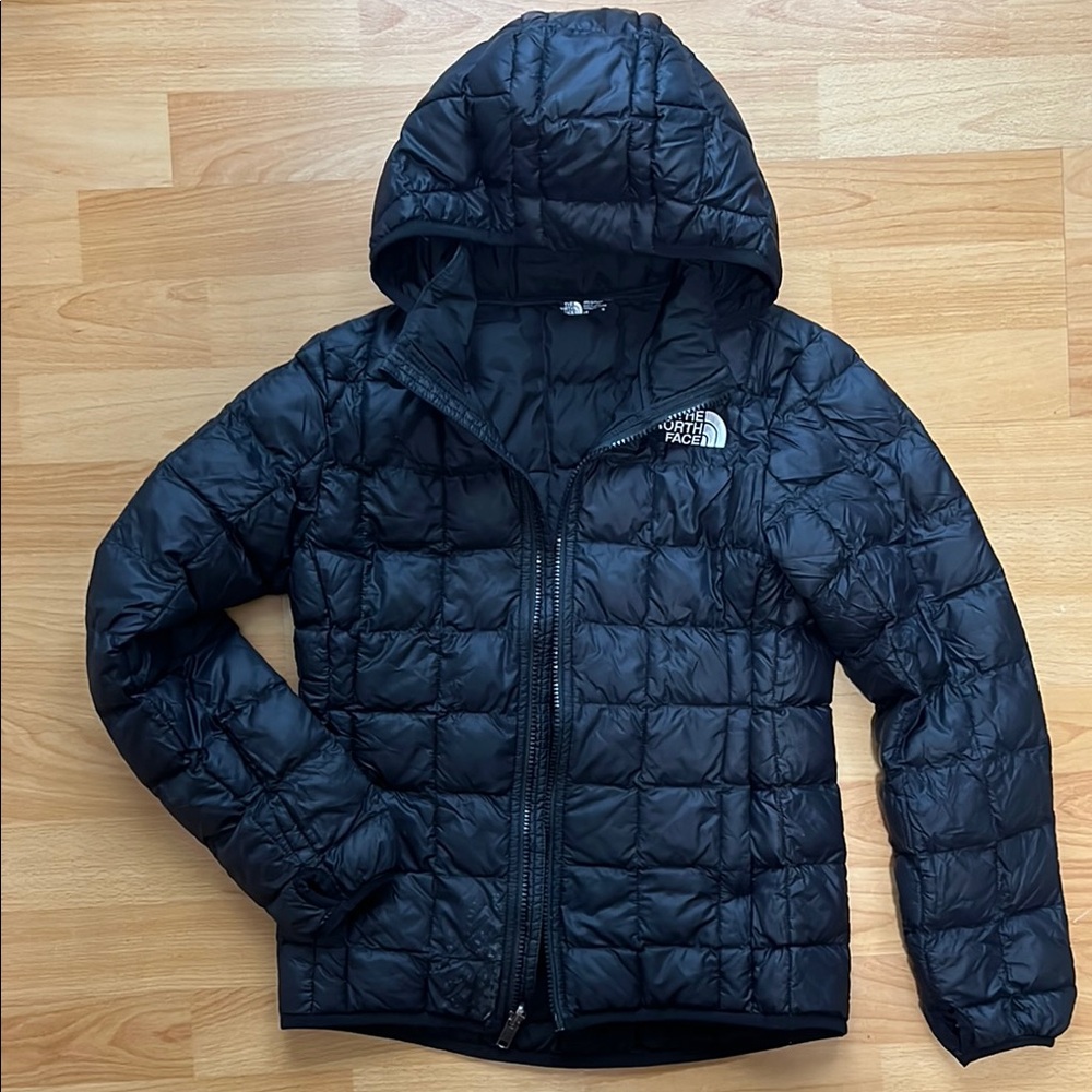 The North Face Girls Thermoball Hooded Jacket
